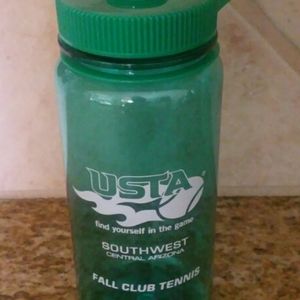 SALE! Tennis Water Bottle nwot